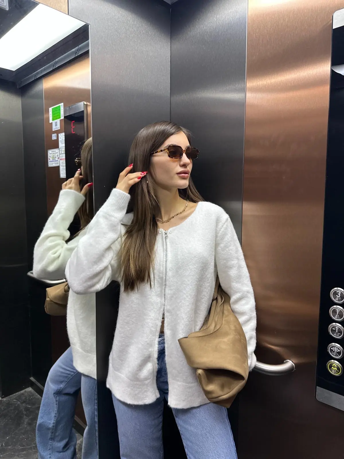 ÇIKARILABİLİR KÜRK DETAY HIRKA