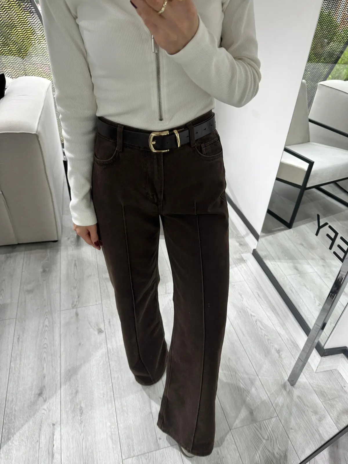 ÖNDEN DİKİŞ DETAYLI KAHVERENGİ JEAN