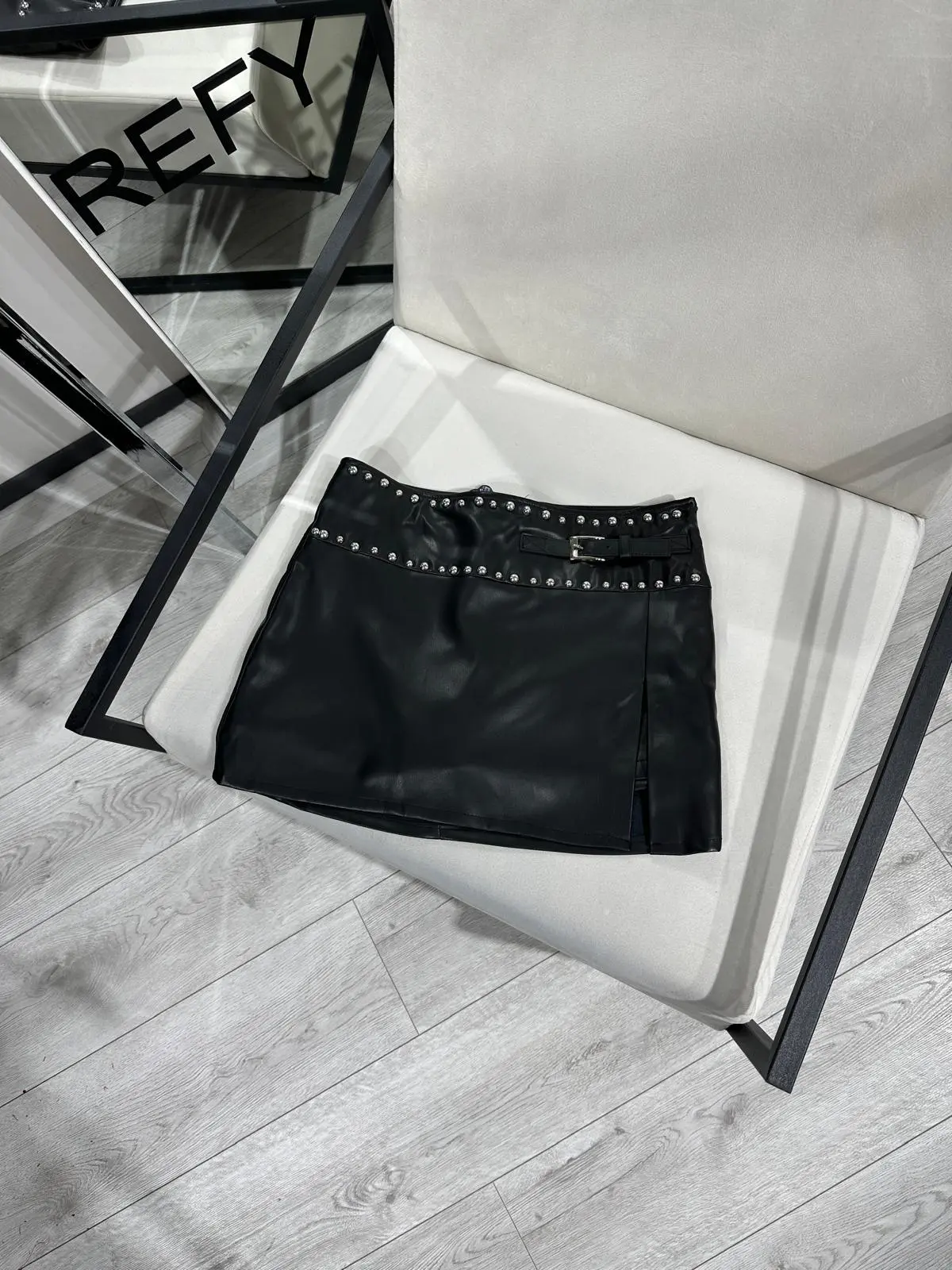 DROPLU DERİ ŞORT ETEK