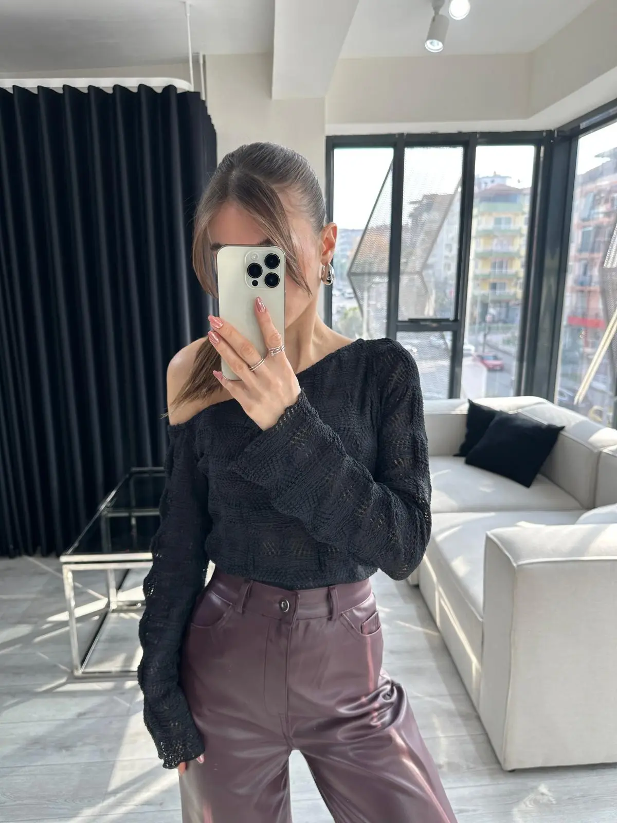 DANTEL TEK OMUZ BLUZ