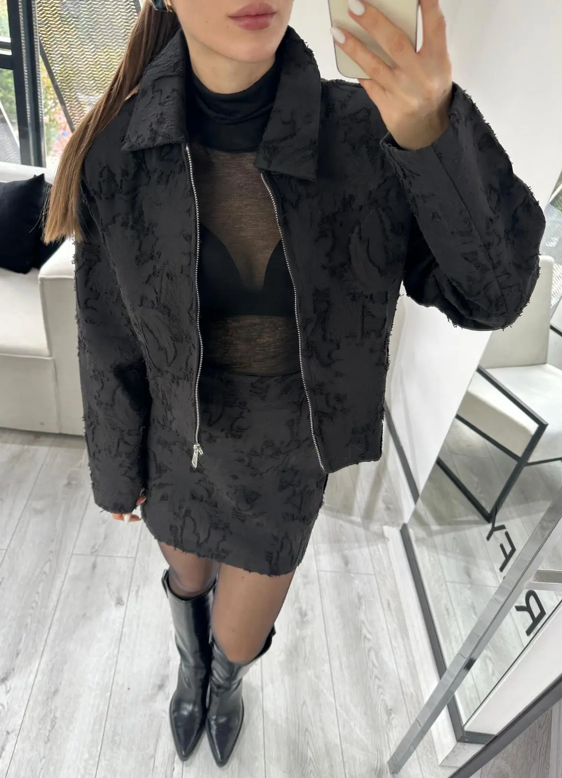 SİYAH DOKULU TASARIM TAKIM