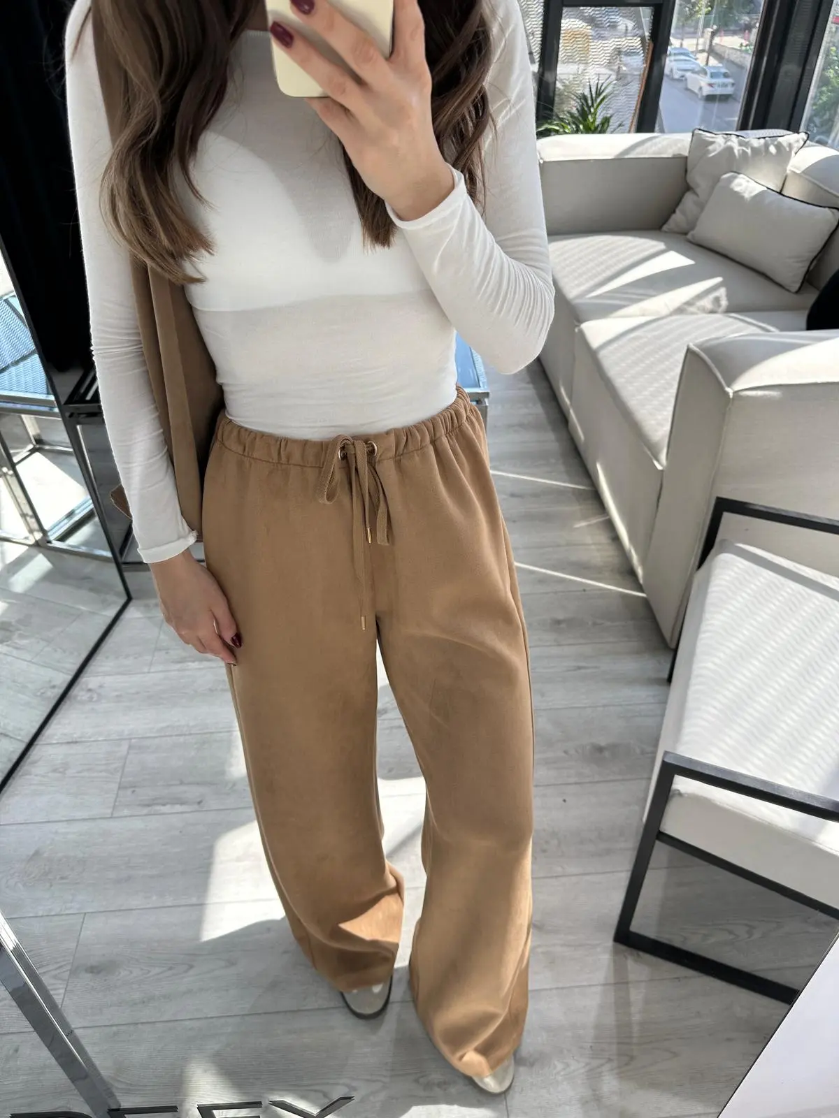 NUBUK CAMEL BELİ BAĞCIKLI PANTOLON