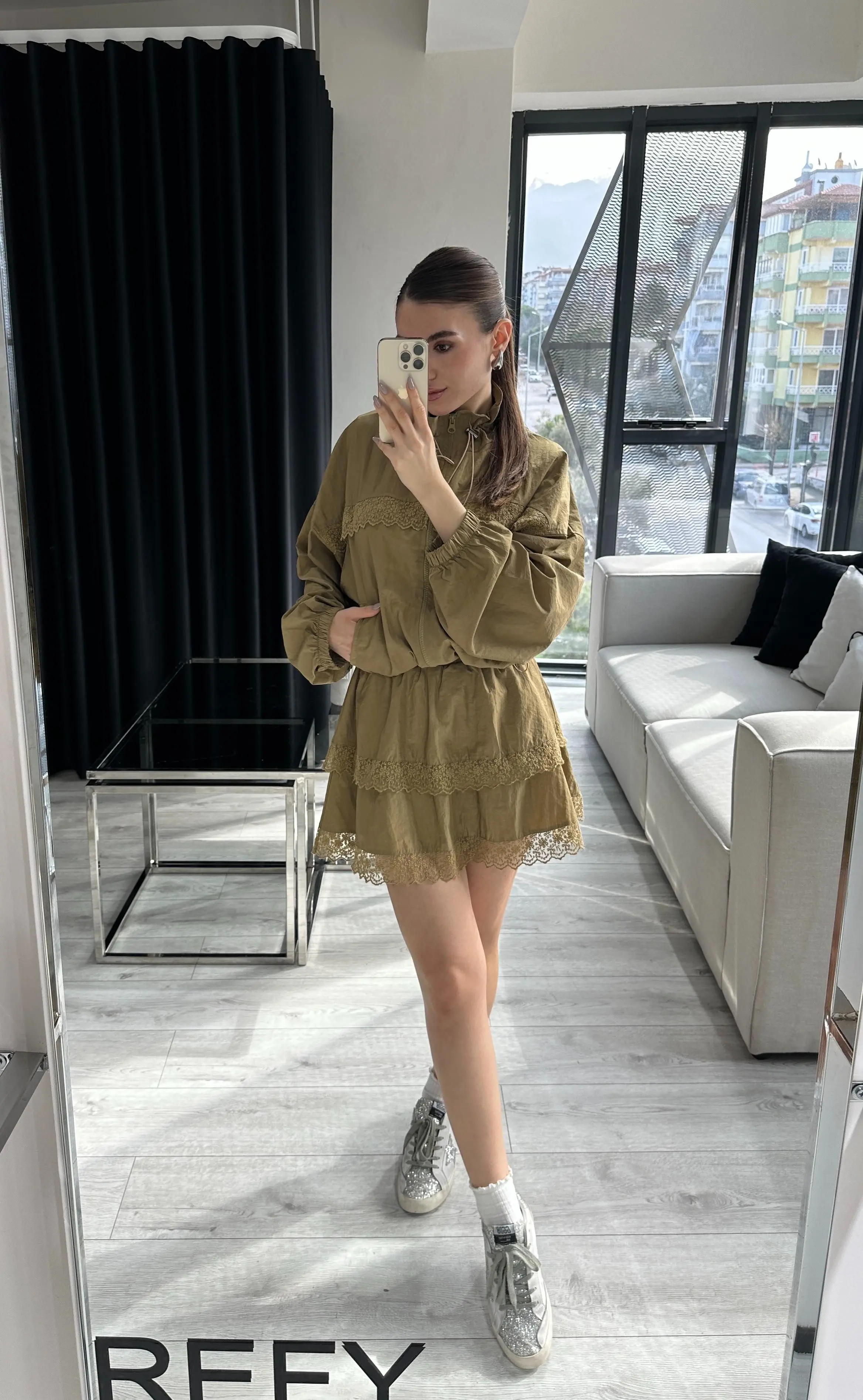 PARAŞÜT DANTEL DETAYLI YAĞ YEŞİLİ TAKIM