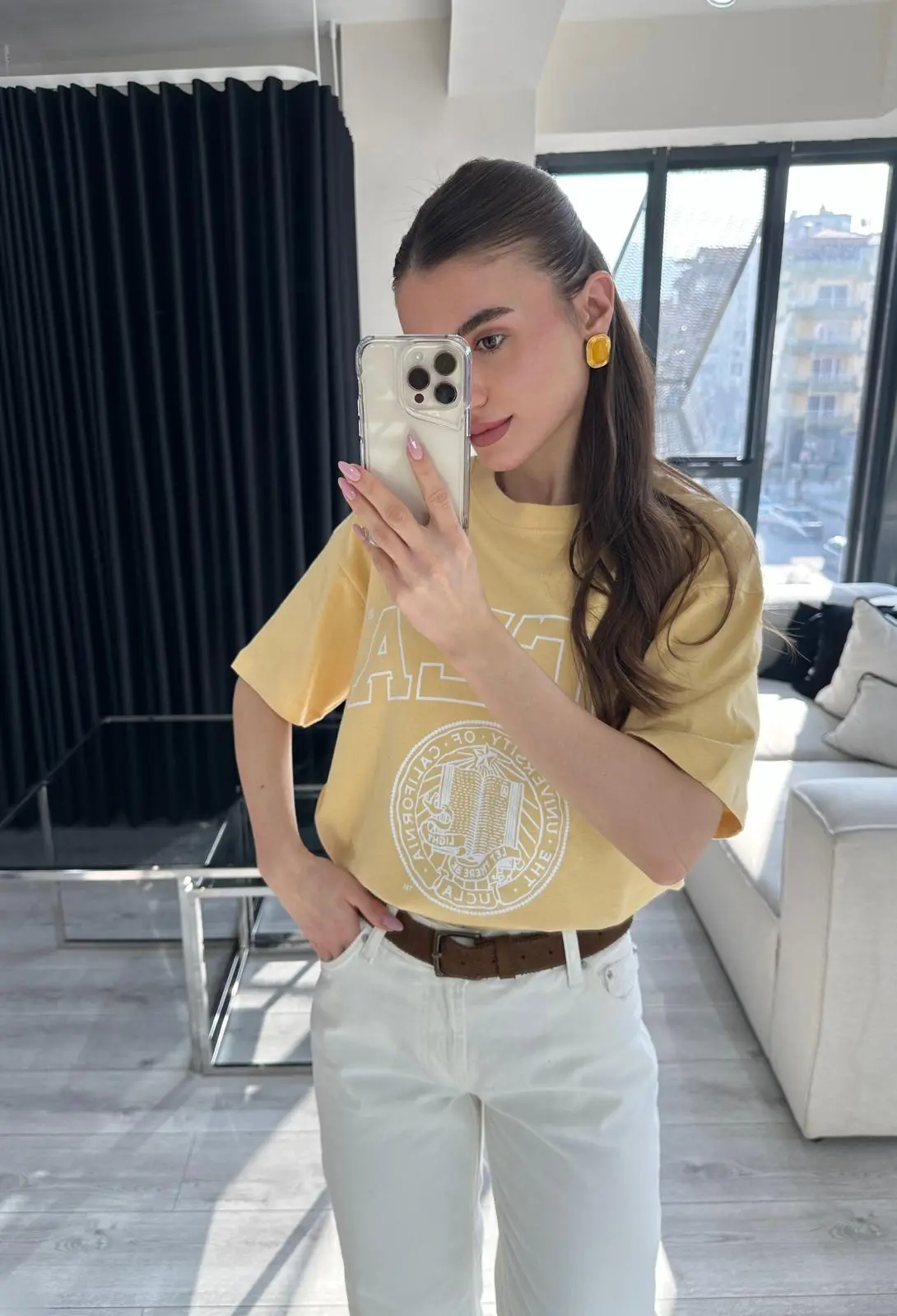 UCLA BASKI SARI T-SHİRT