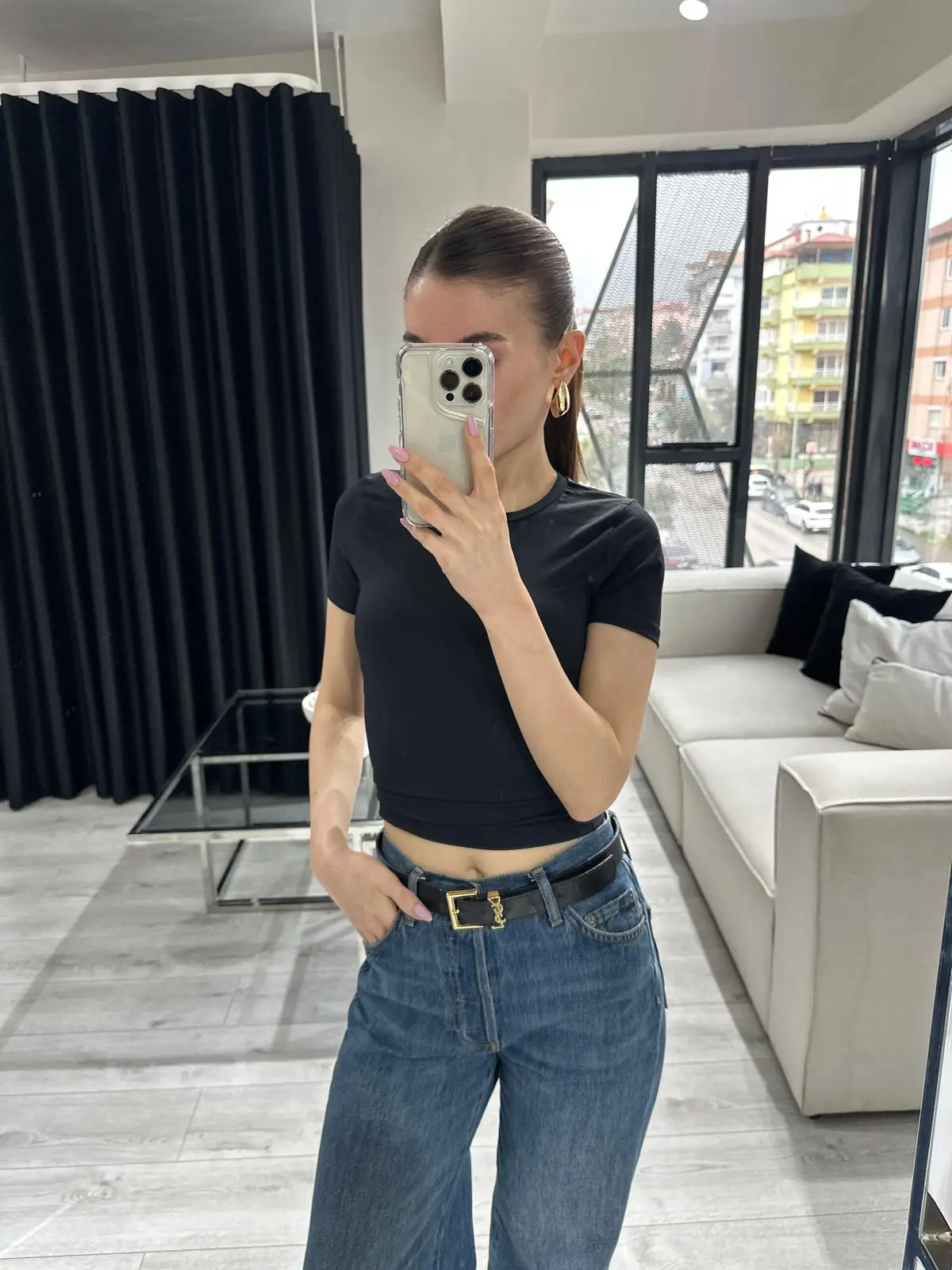 SİYAH KISA KOLLU BİSİKLET YAKA TİŞÖRT