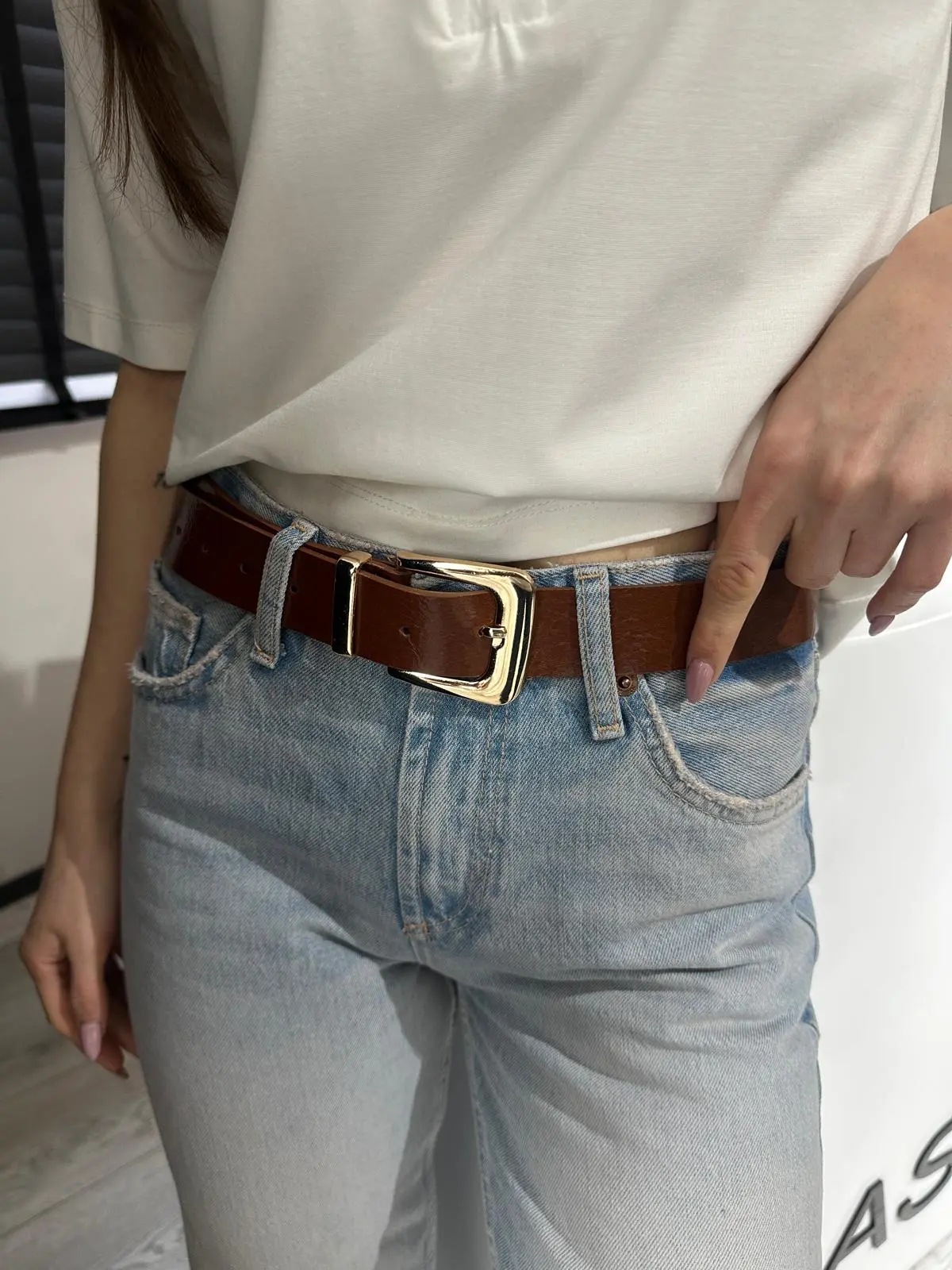 GOLD BAŞLIK PARLAK DERİ TABA KEMER