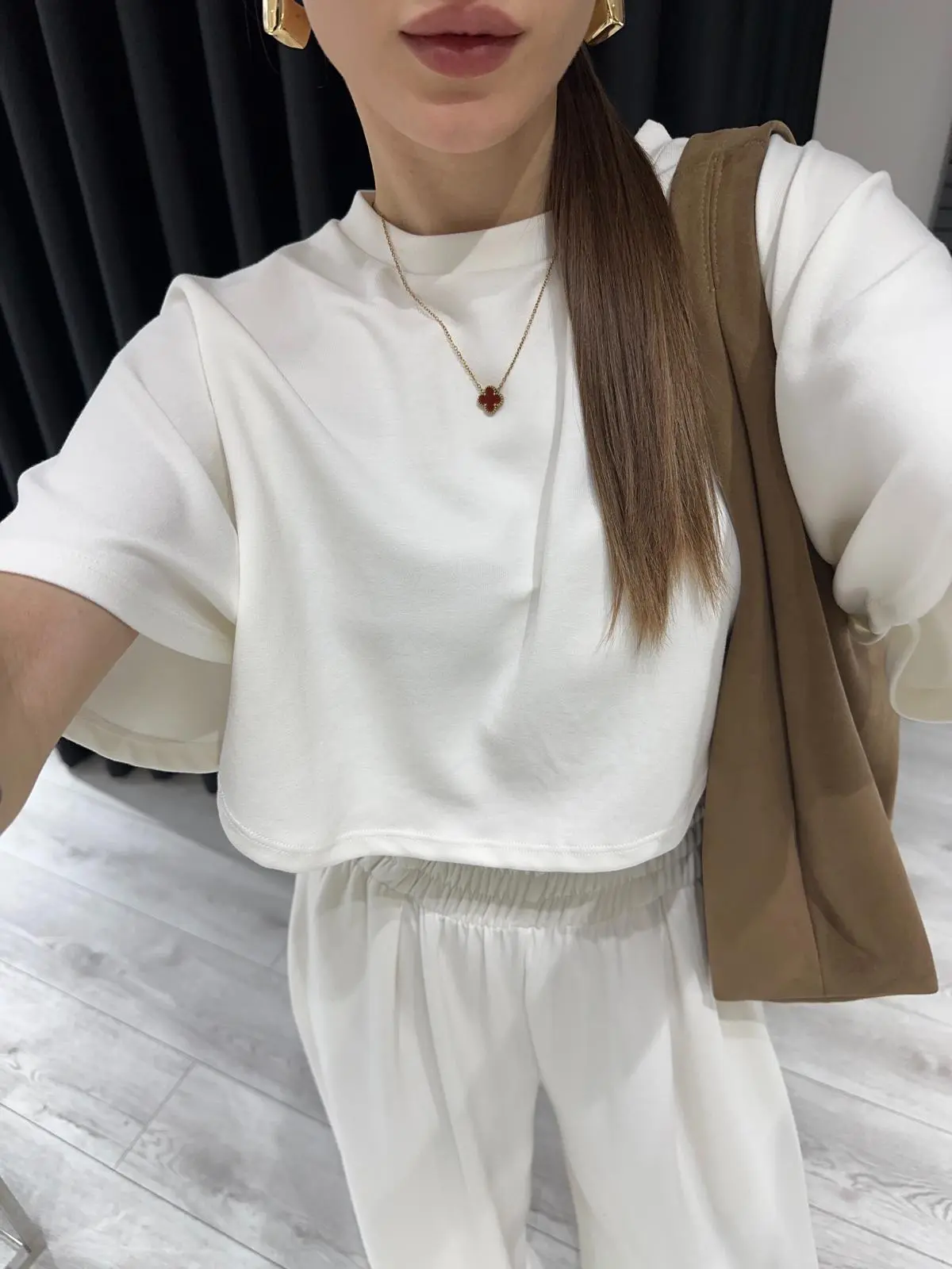 BEYAZ BOL PAÇA PANTOLON CROP TAKIM