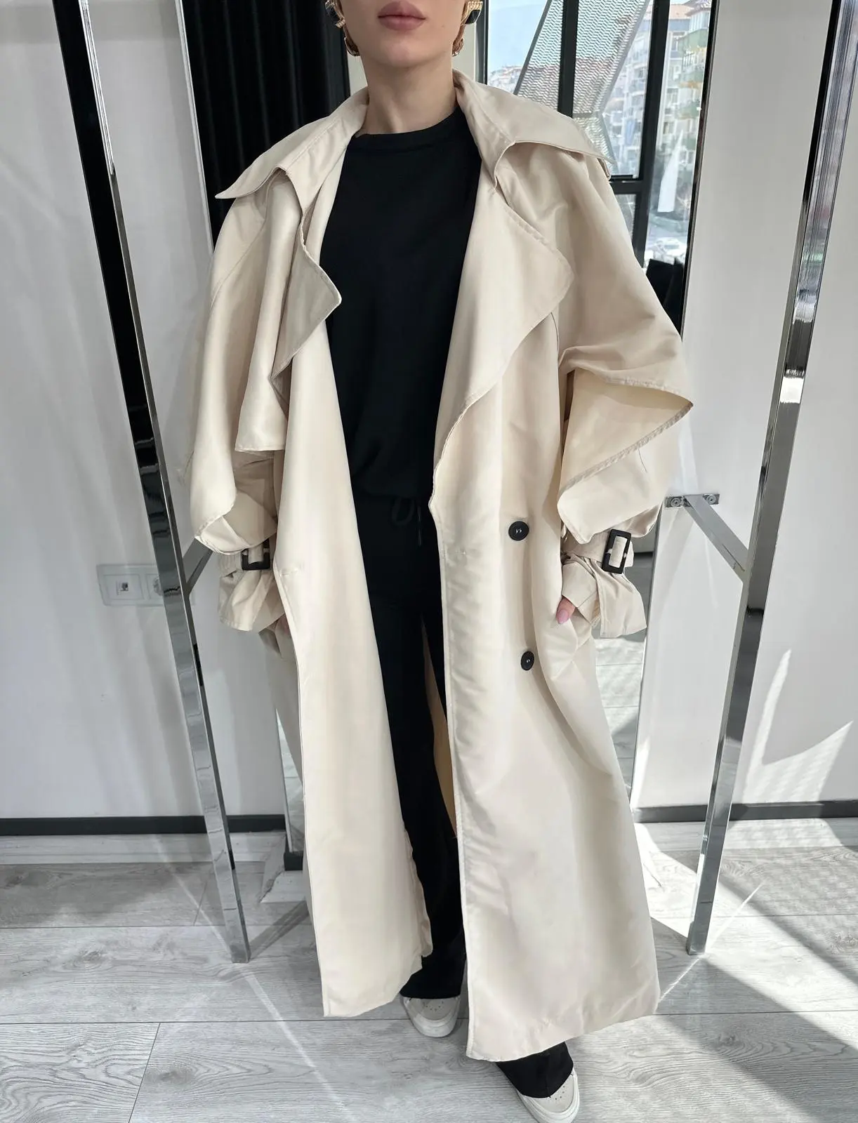 KUŞAKLI PELERİN DETAY EKRU TRENCHCOAT