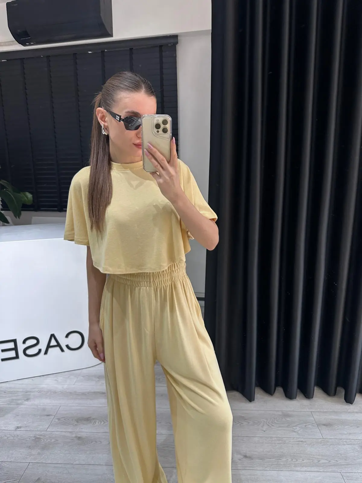 SARI BOL PAÇA PANTOLON CROP TAKIM