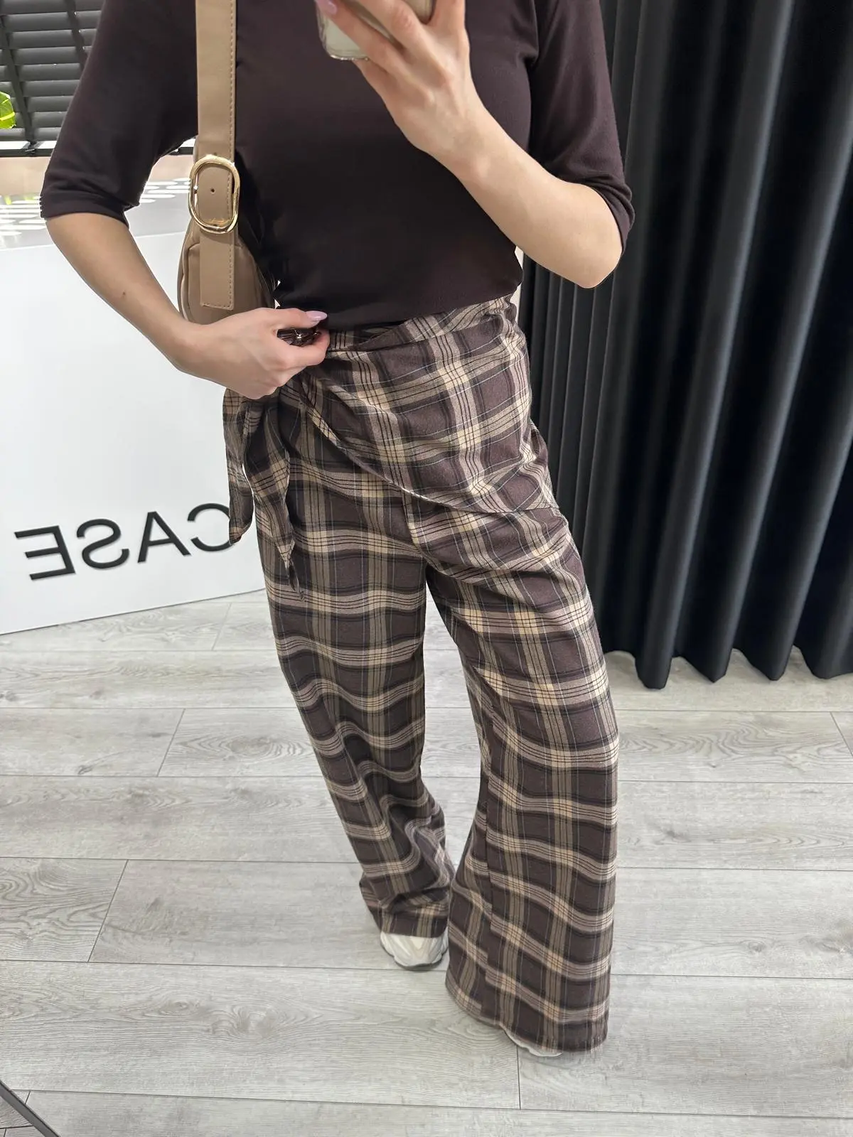 ŞAL DETAYLI EKOSE PANTOLON