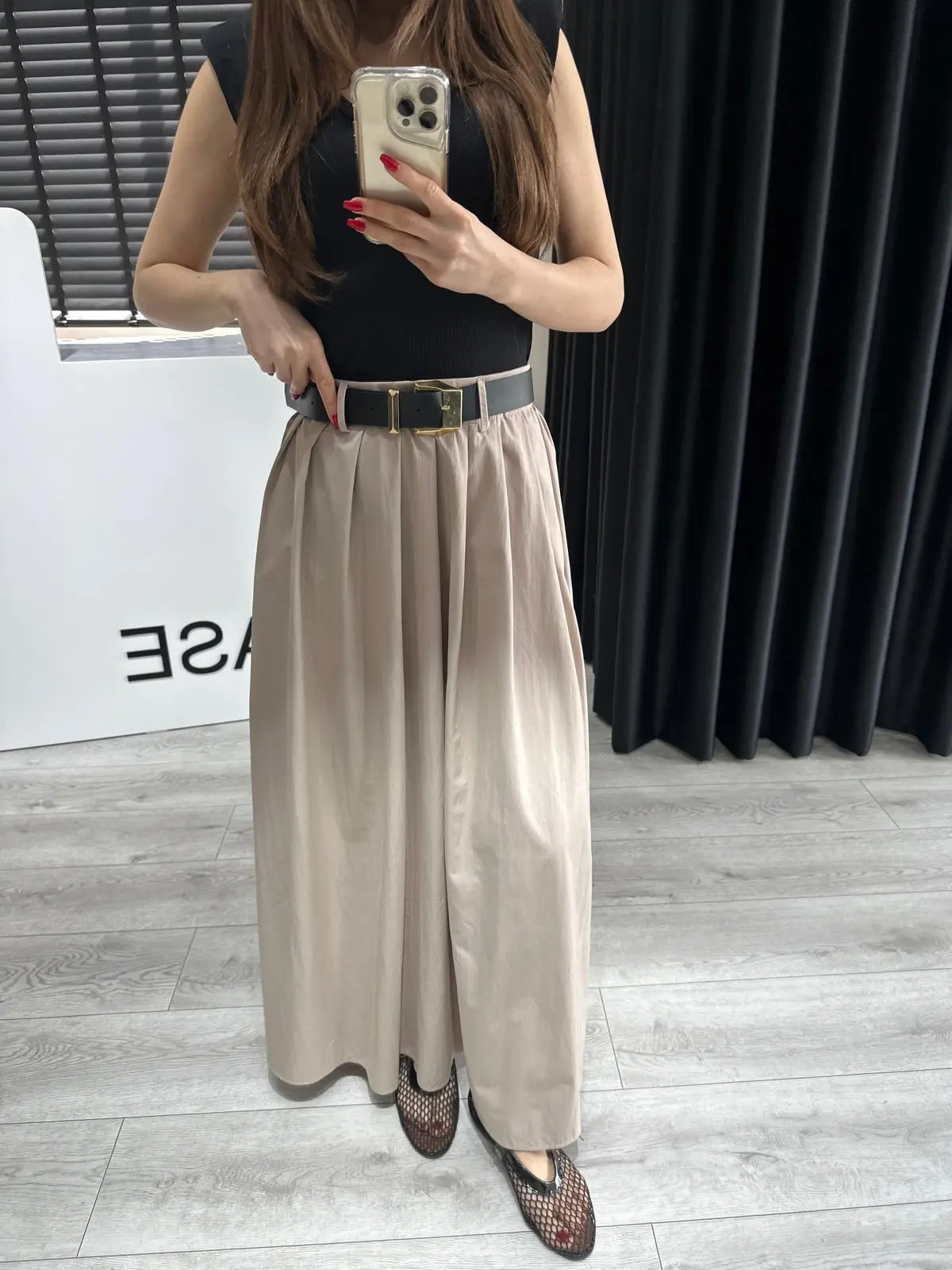 PARAŞÜT V YAKA TASARIM ELBİSE 