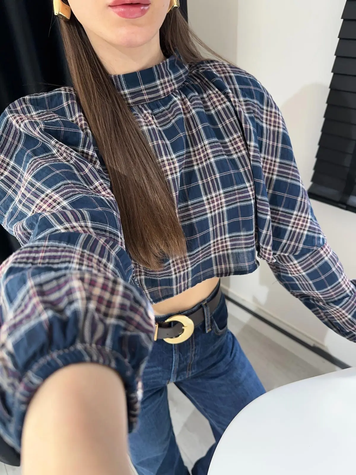 EKOSELİ BELİ LASTİKLİ CROP BLUZ