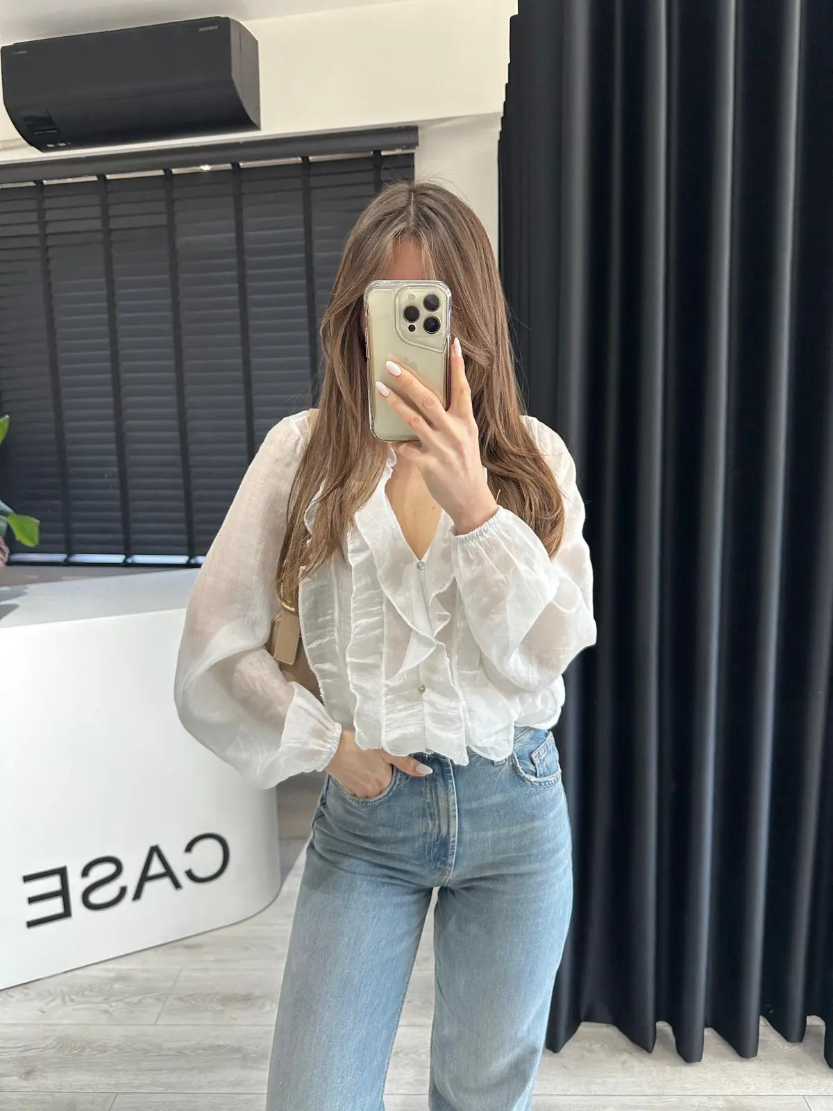 BEYAZ FIRFIRLI BOHEM BLUZ