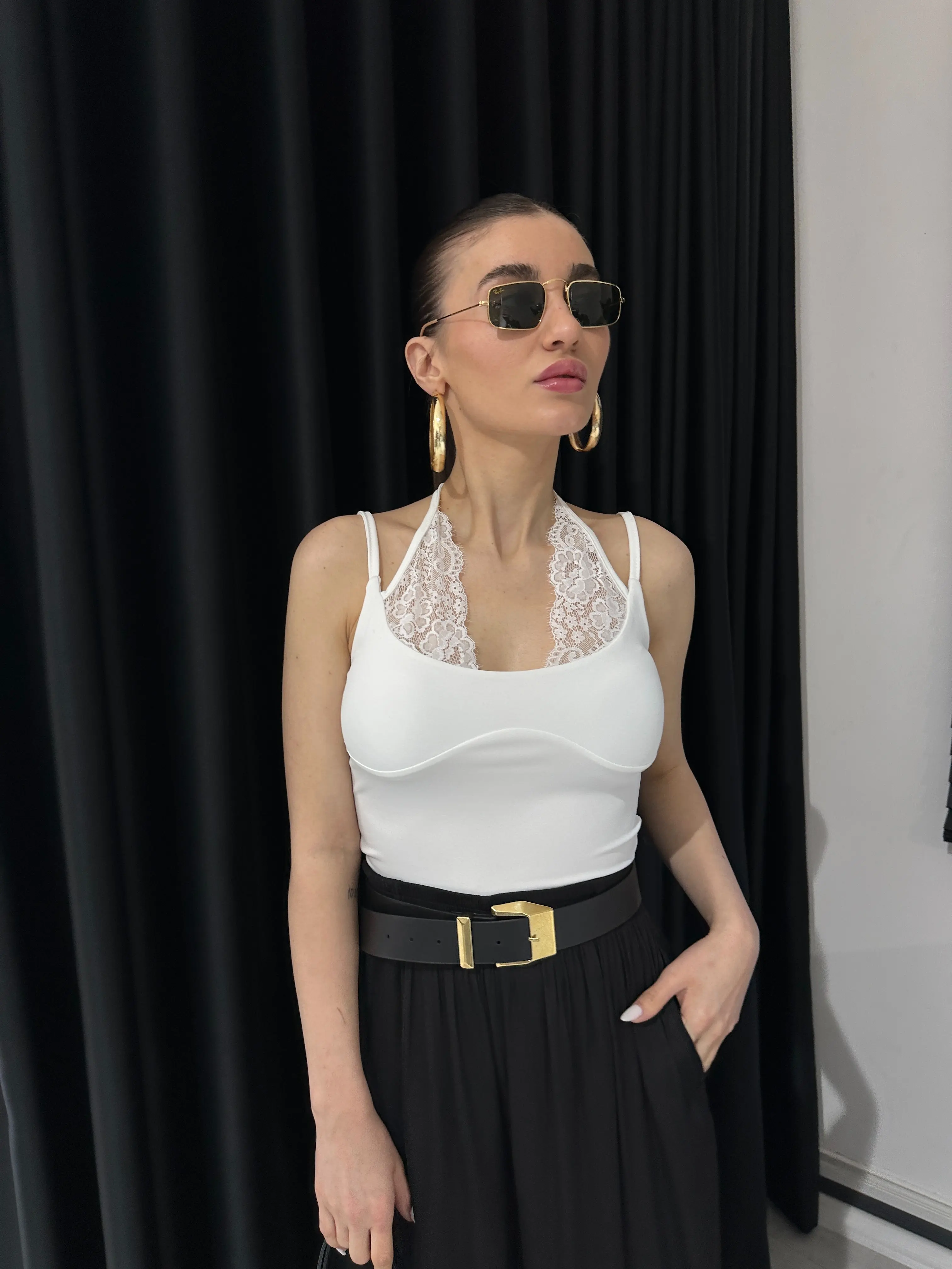 EKRU DANTEL DETAYLI BODYSUİT