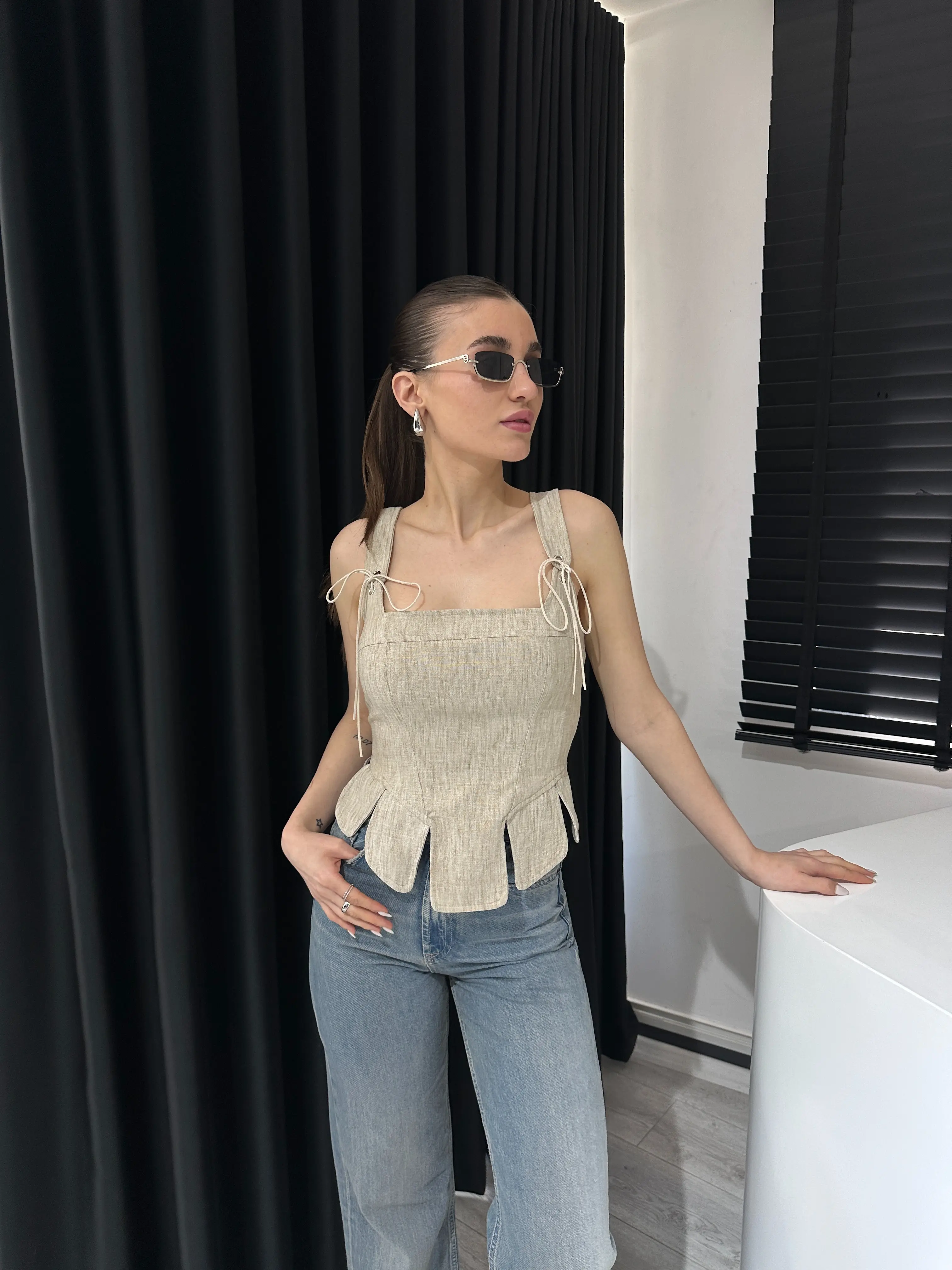 İP DETAYLI KORSE BLUZ 