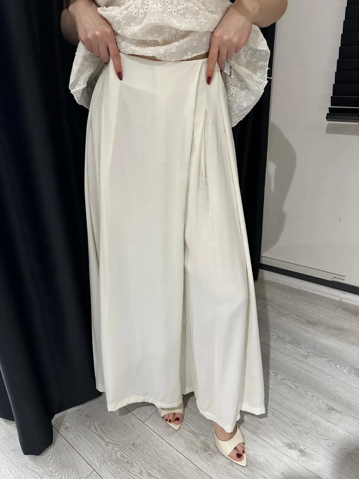 EKRU BELİ ÇAPRAZ SALAŞ PANTOLON