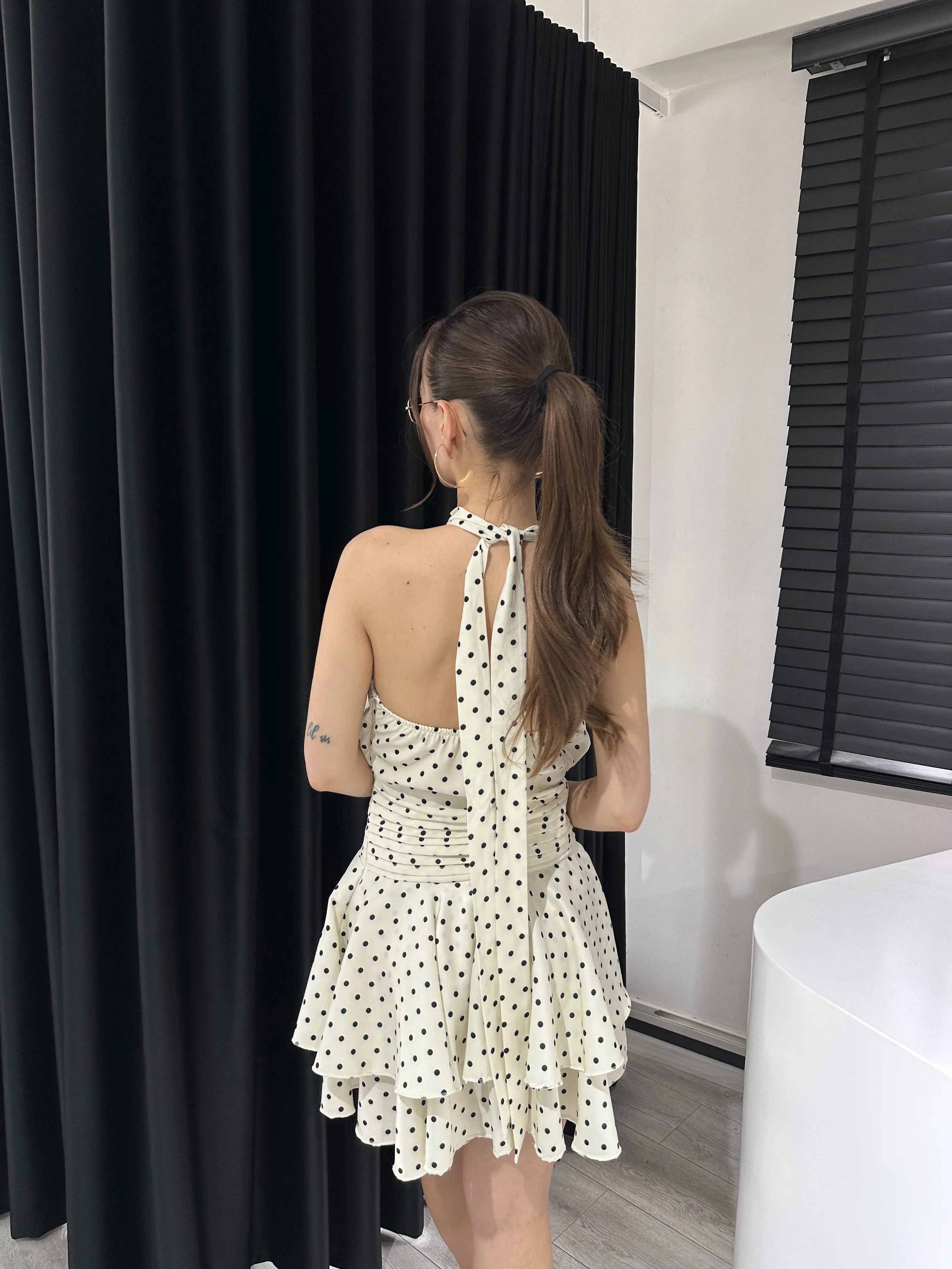 PUANTİYELİ SATEN ELBİSE