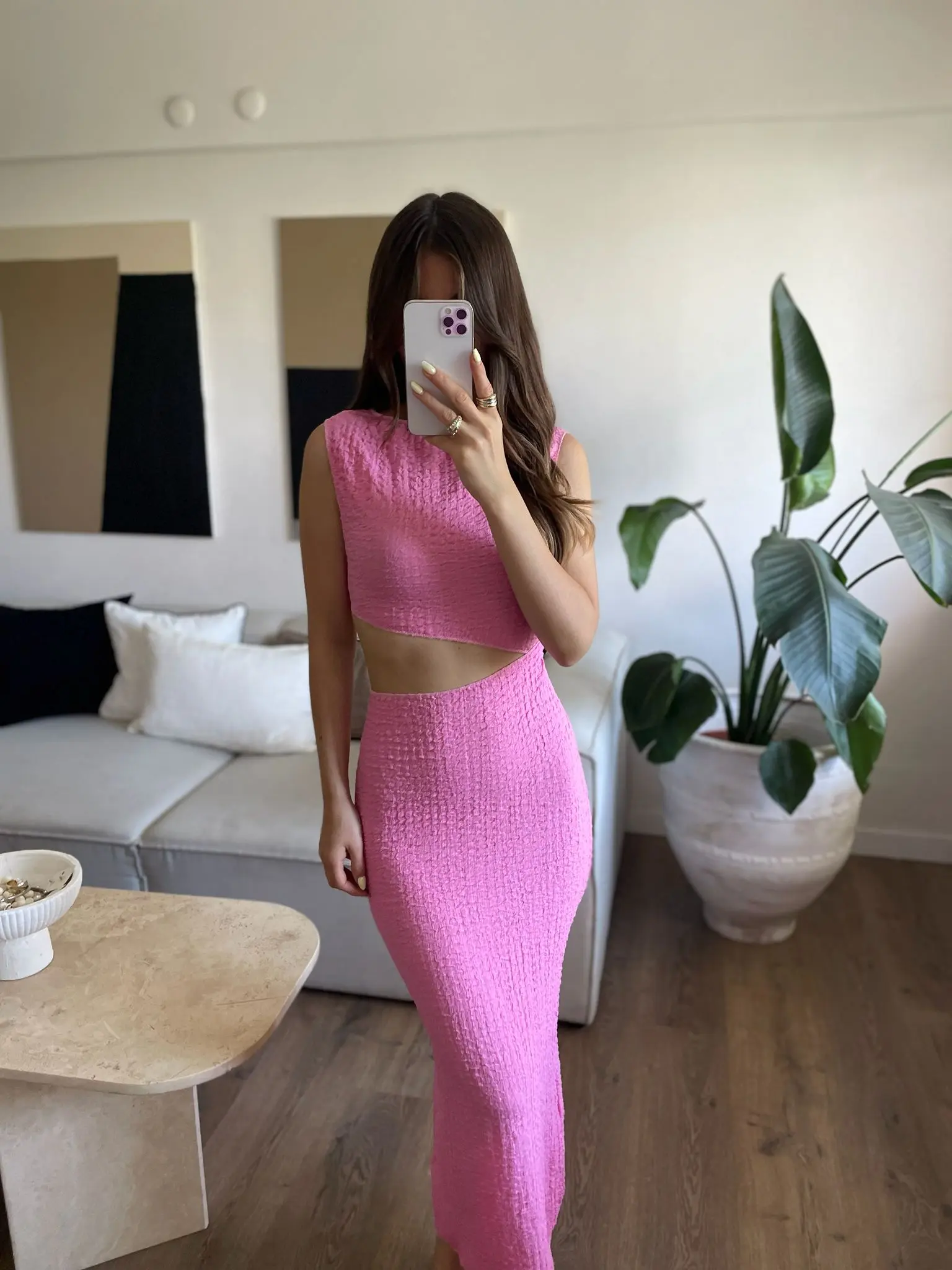 BÜRÜMCÜK PEMBE ELBİSE