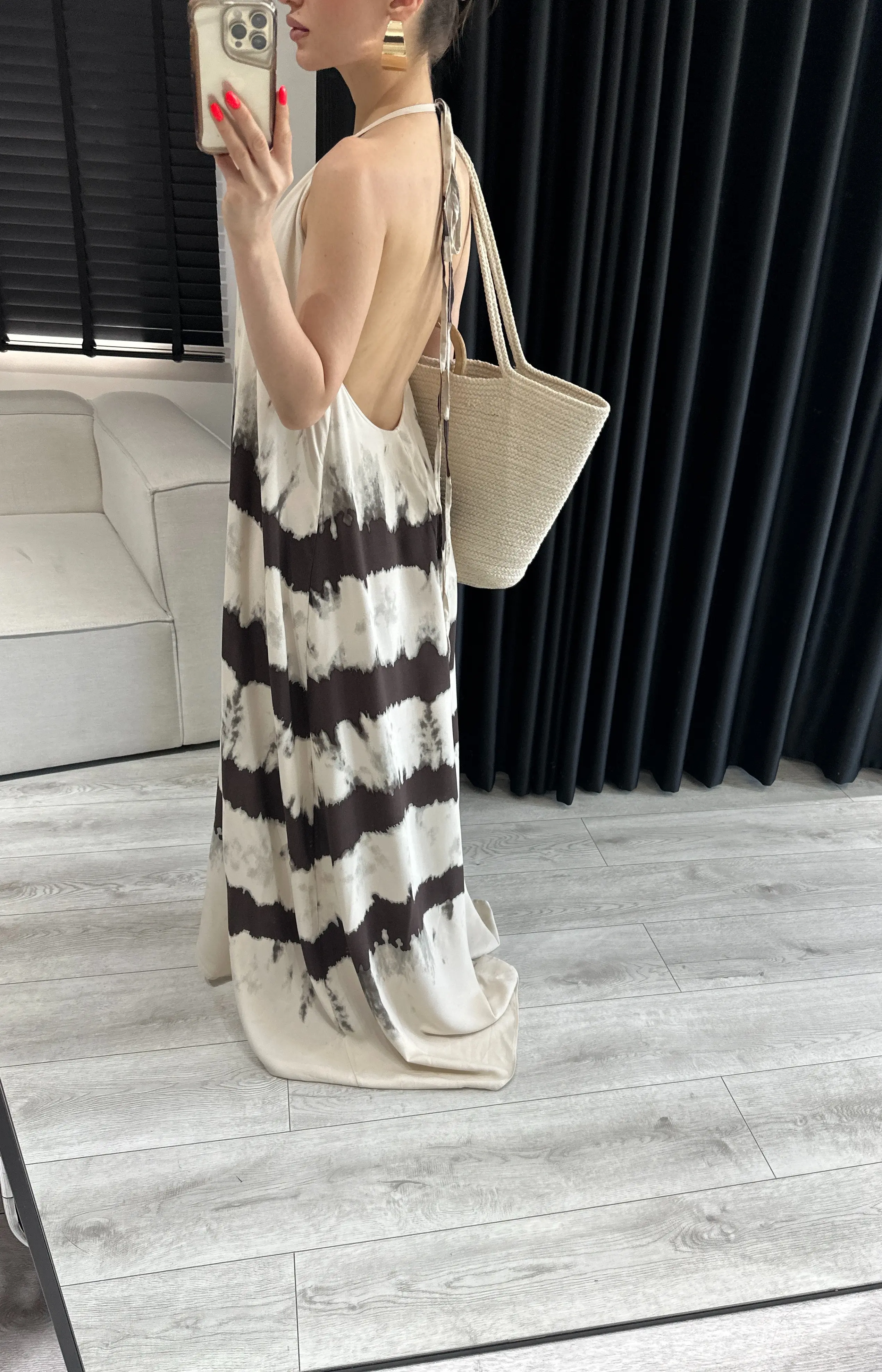 KAHVE BATİK DESEN BEJ ELBİSE
