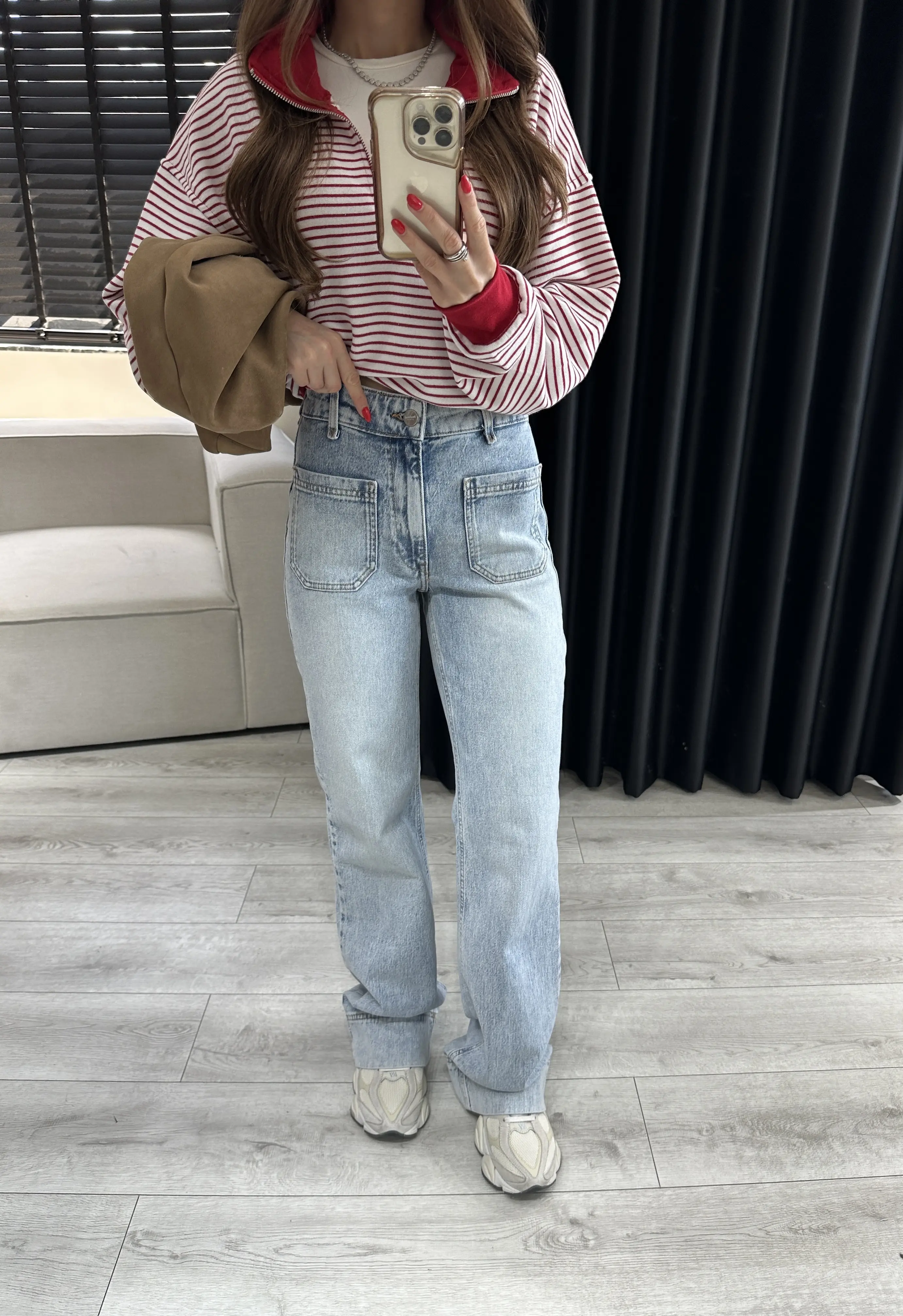 Ön Cep Detaylı Paça Katlamalı Jean