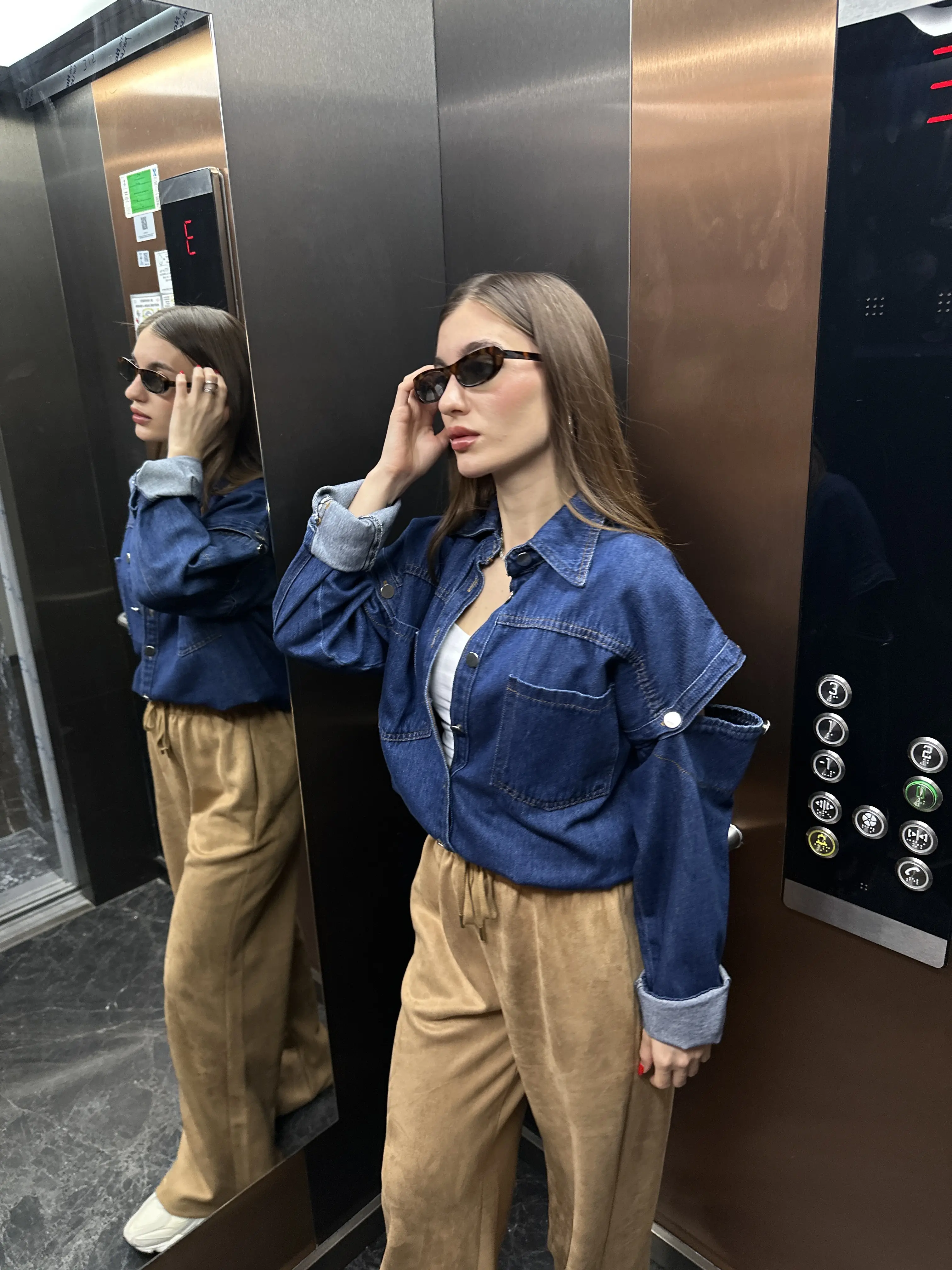 Kol Düğme Detaylı Denim Gömlek